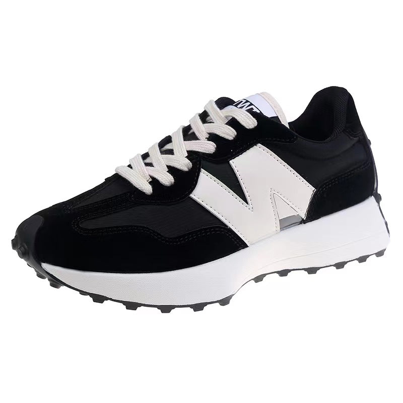 Chic Sports Shoes for Ladies
