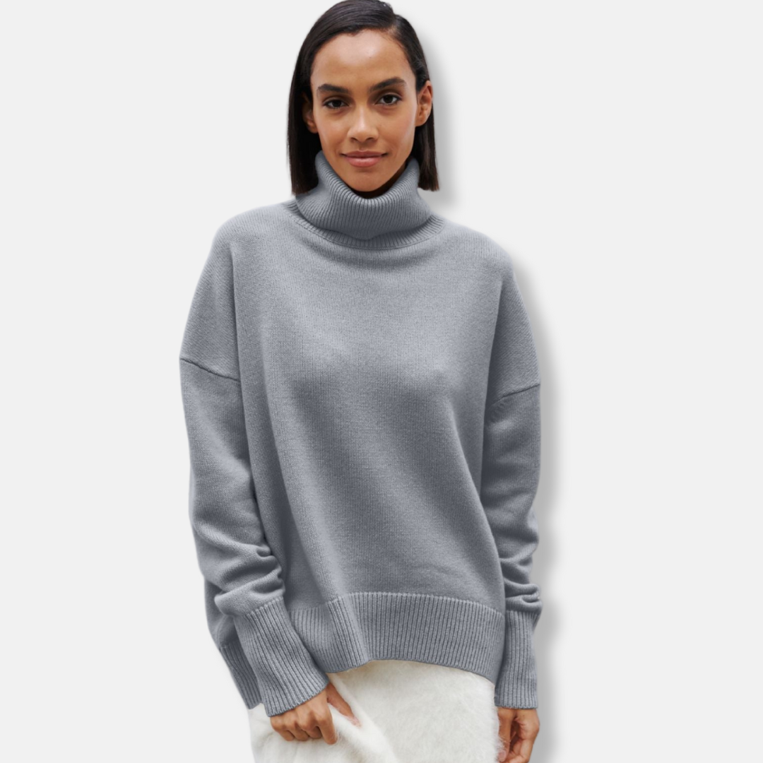Women's Sweater - Fine Knit - Oversized - Turtleneck - Long Sleeves