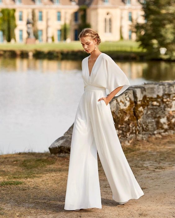 Stylish Butterfly Sleeve Flowing Jumpsuit for Women