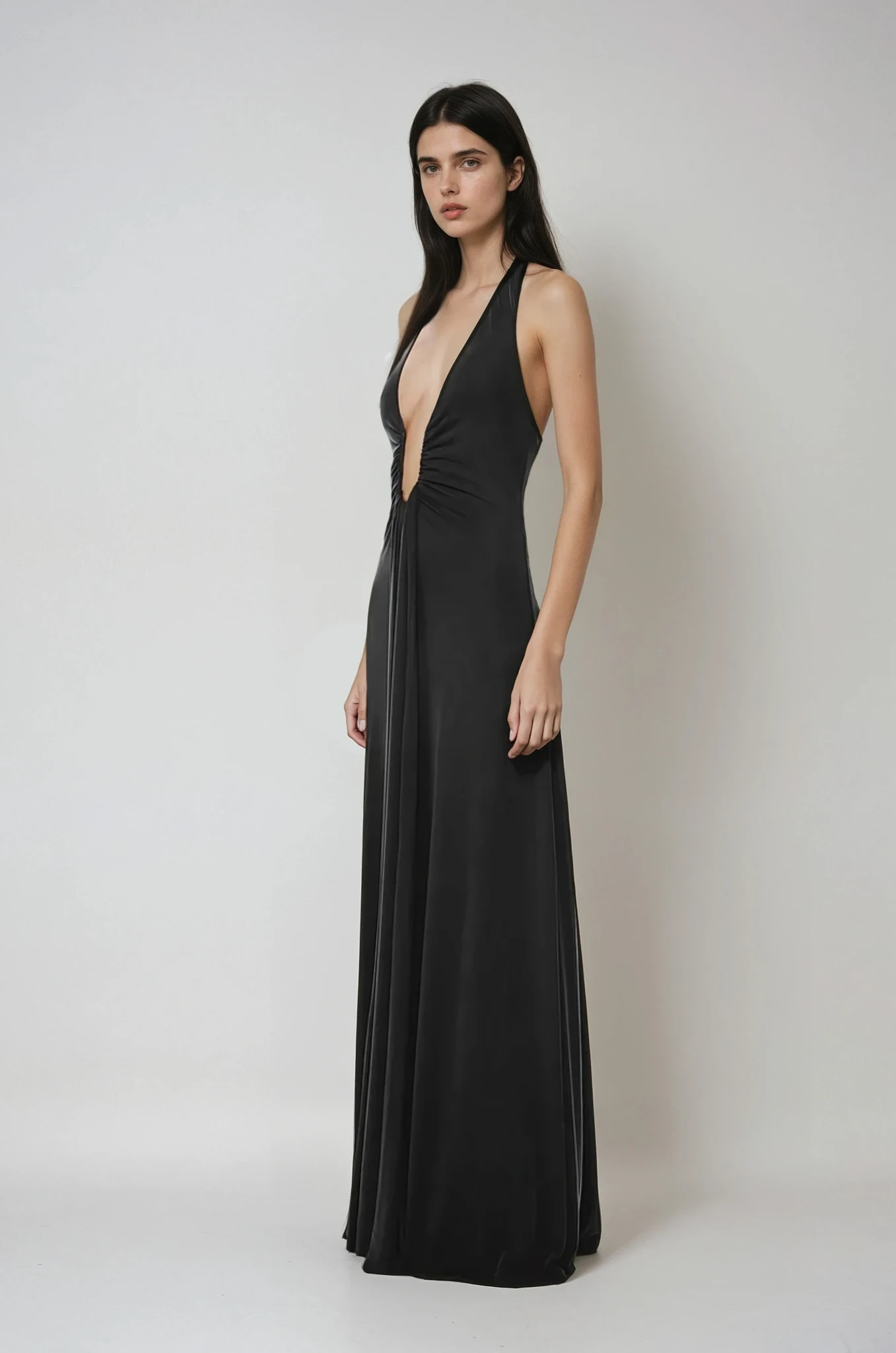 Elegant maxi-dress for ladies