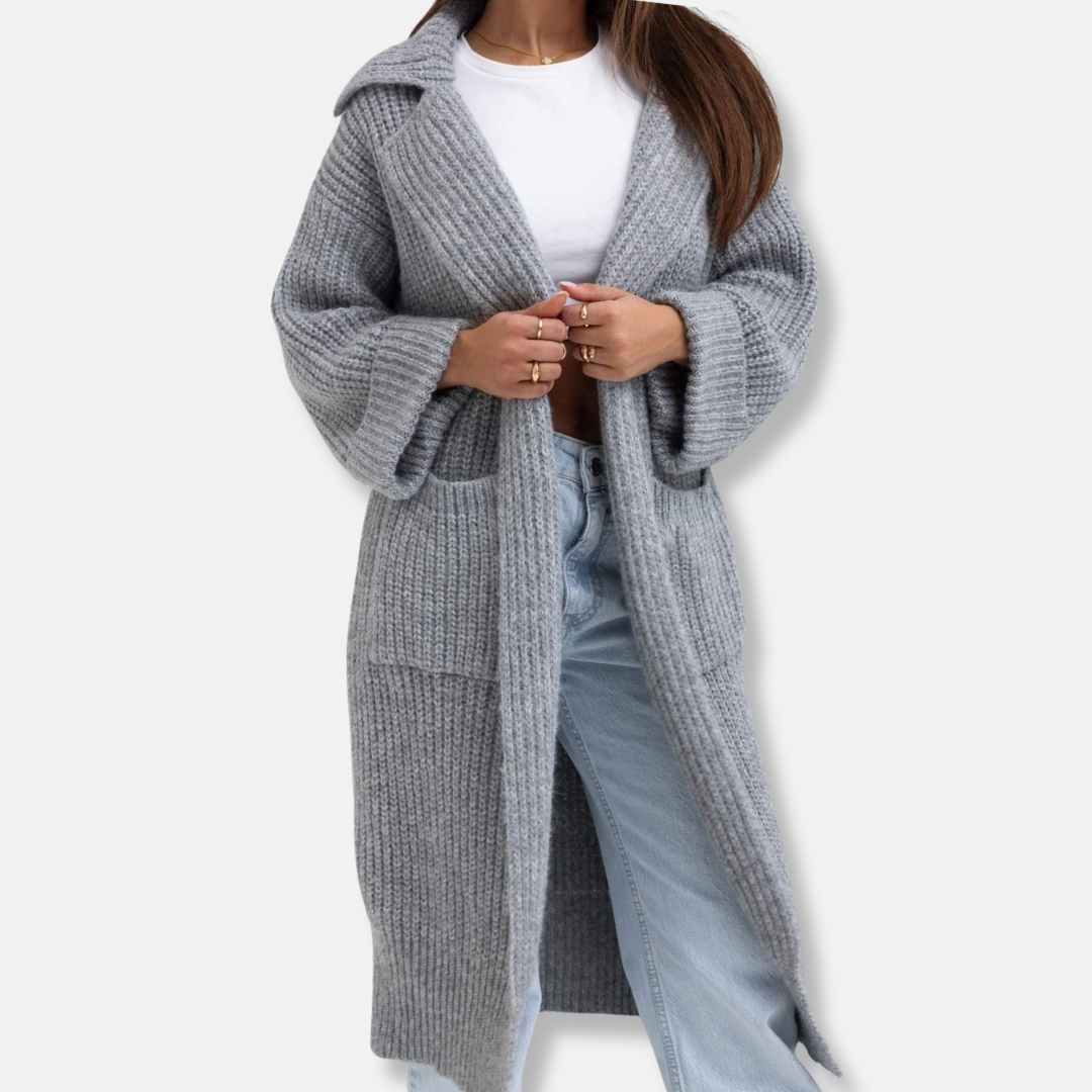 Women's long knitted coat – Oversized fit – Wool – With hood and pockets