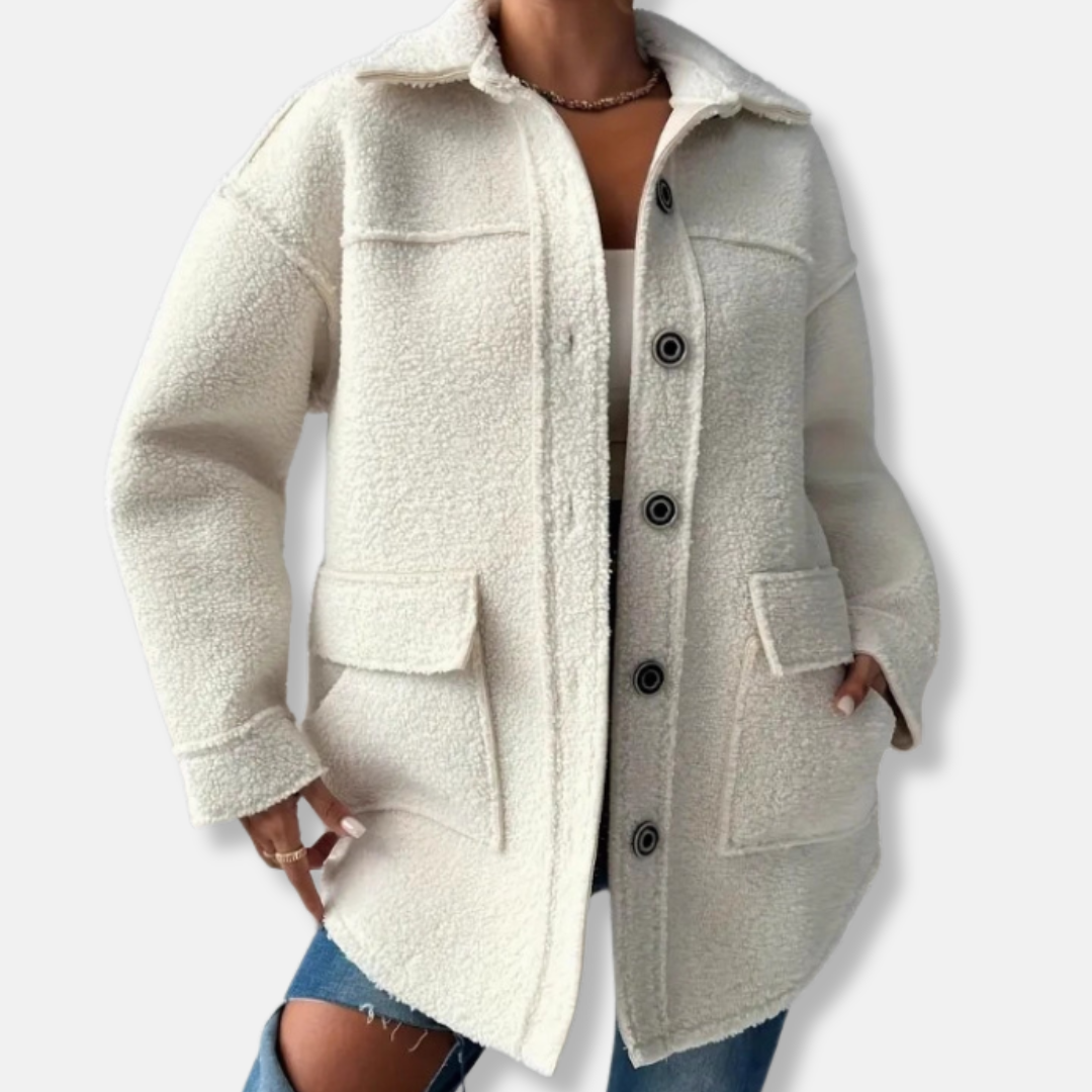 Ladies Coat – Oversized Fit – Teddy Fleece – Front Buttons – Patch Pockets