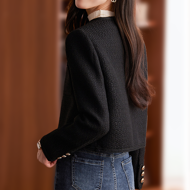 Ladies Blazer – Cropped Model – Tailored Fit – Tweed Texture – Gold Buttons