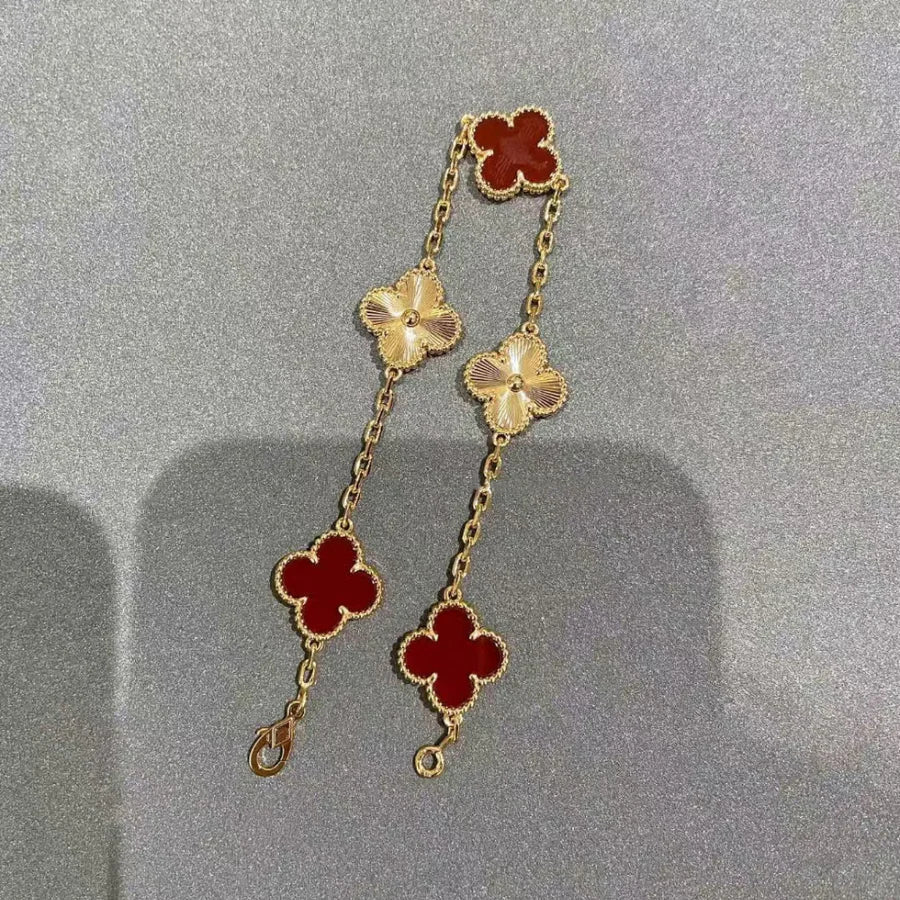 Delicate Clover Bracelet for Women