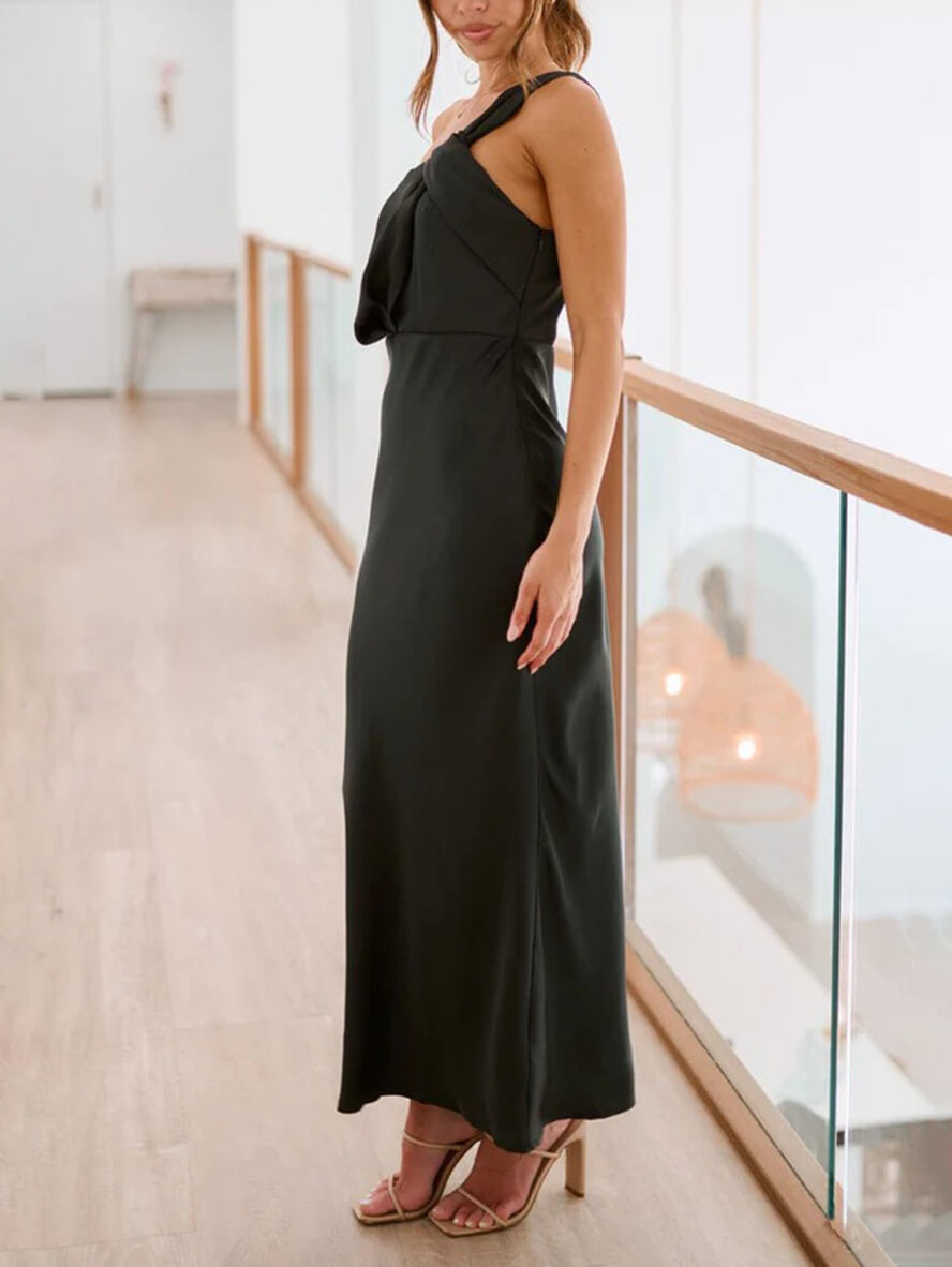 Elegant strapless maxi-dress for women