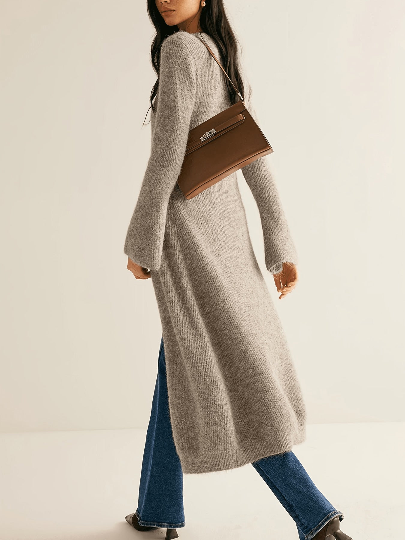 Women's Knitted Long Jacket – Slim Fit – Woolmix – V-Neck – Button Closure – Midi – Long Sleeves