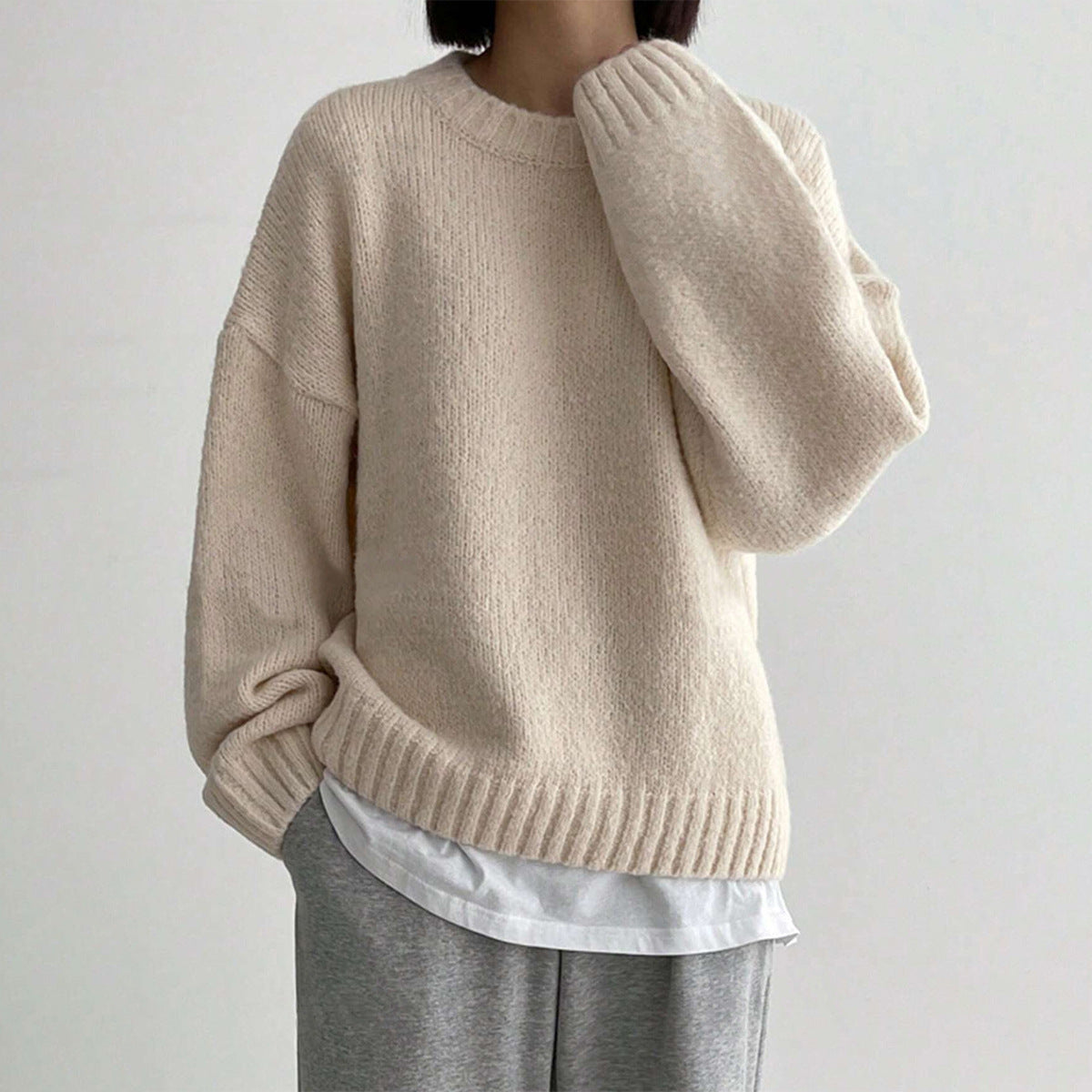 Ladies Pullover Sweater – Oversized Fit – Knitted Wool – Ribbed Edges