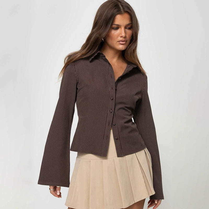 Elegant fitted shirt with chalk stripe for women