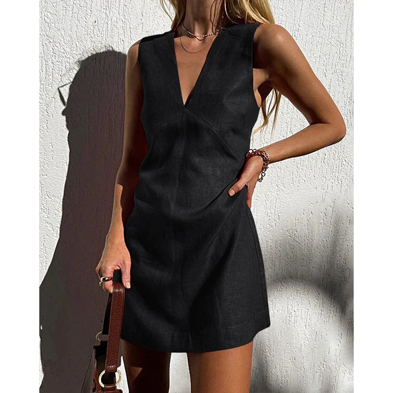 Ladies sleeveless dress - V-neck - Classic elegance