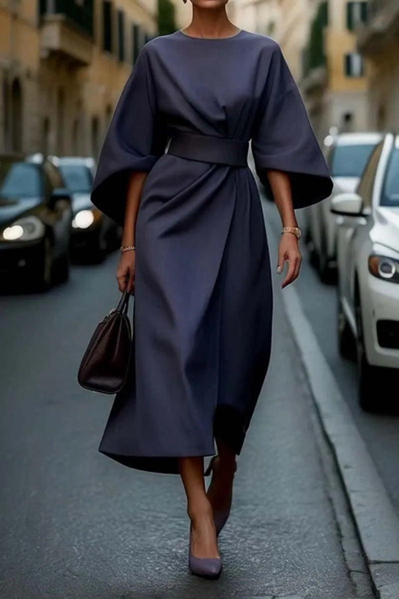 Stylish Midi Dress with Wide Sleeves