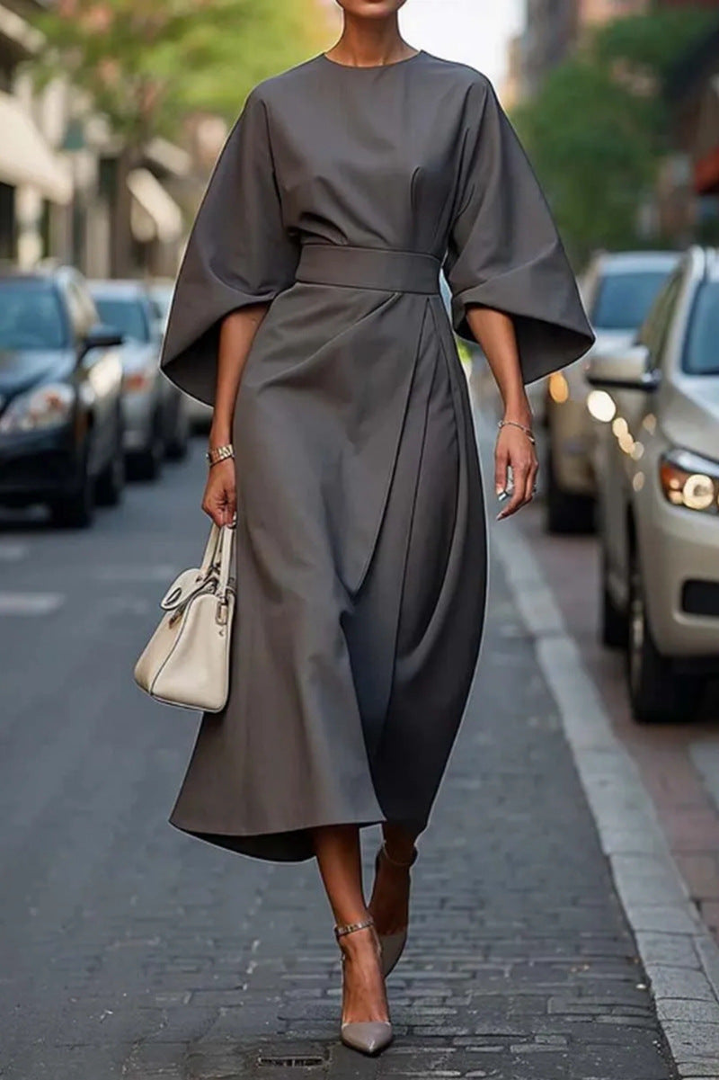 Stylish Midi Dress with Wide Sleeves