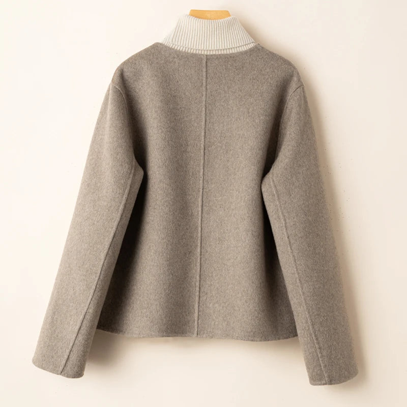 Ladies Coat – Wool Mix – Cropped Model – Relaxed Structure – Collarless Round Neck Design