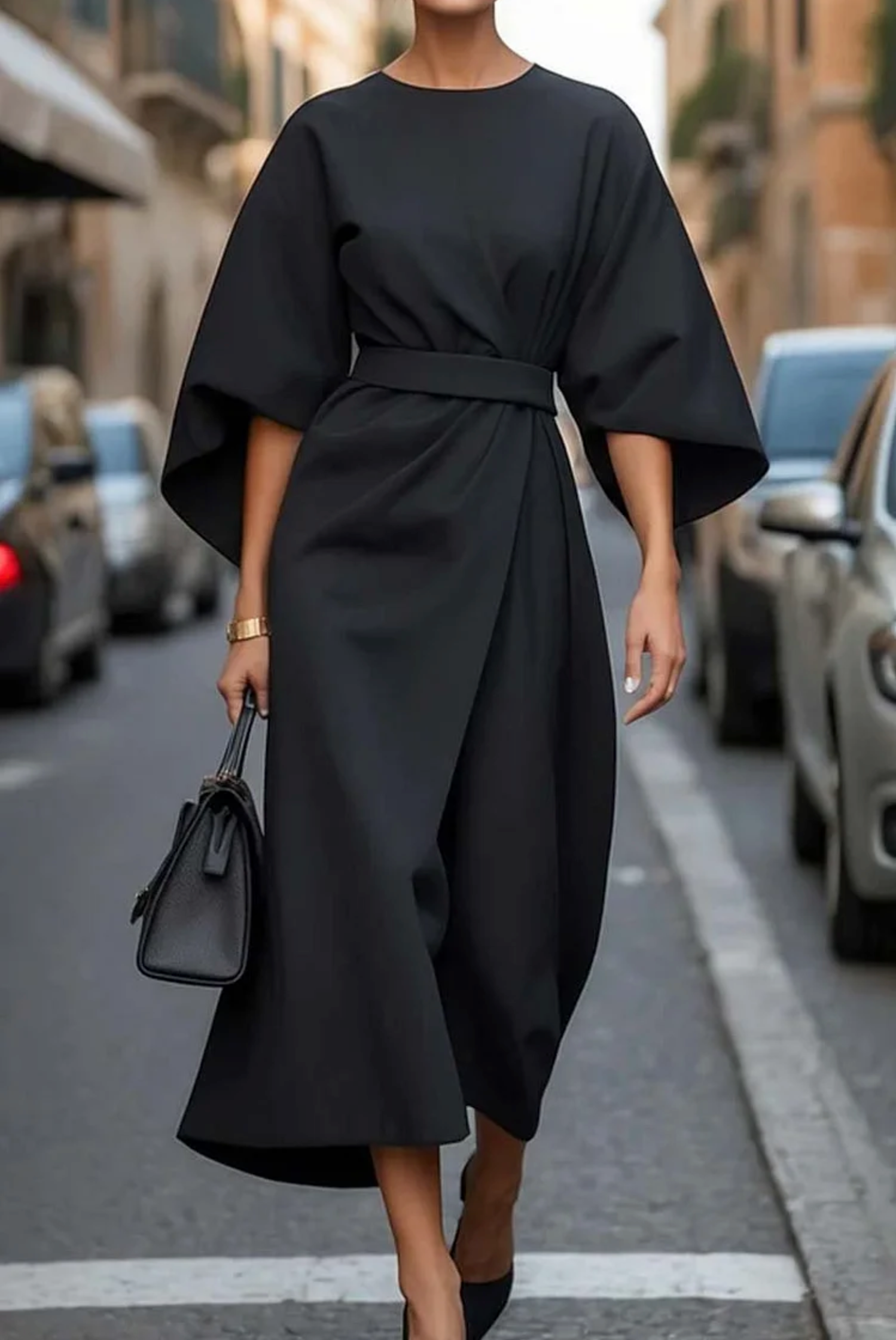 Elegant Maxi Dress with Belt –