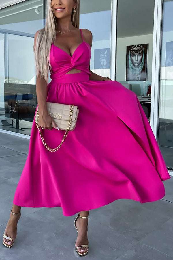 Annika Comfy Midi Dress with Cutouts for Pockets