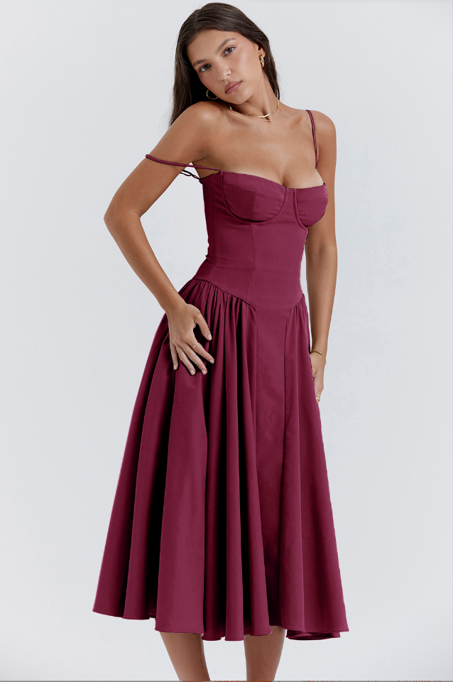 Elegant sleeveless midi dress designed for women