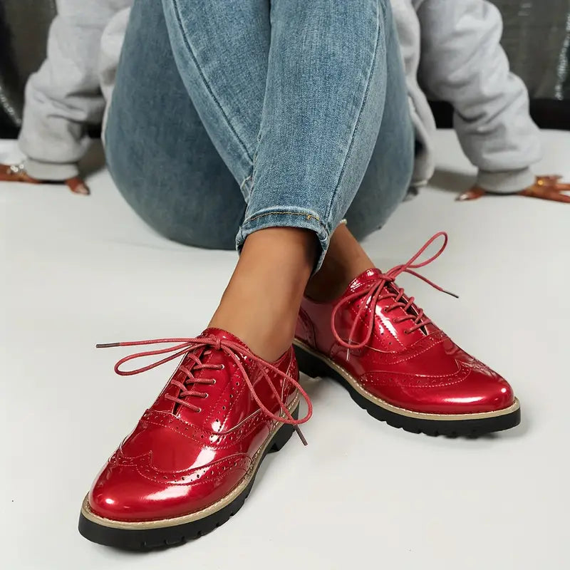 Glimmende Leren Schoenen – Perfect voor Formele Gelegenheden
