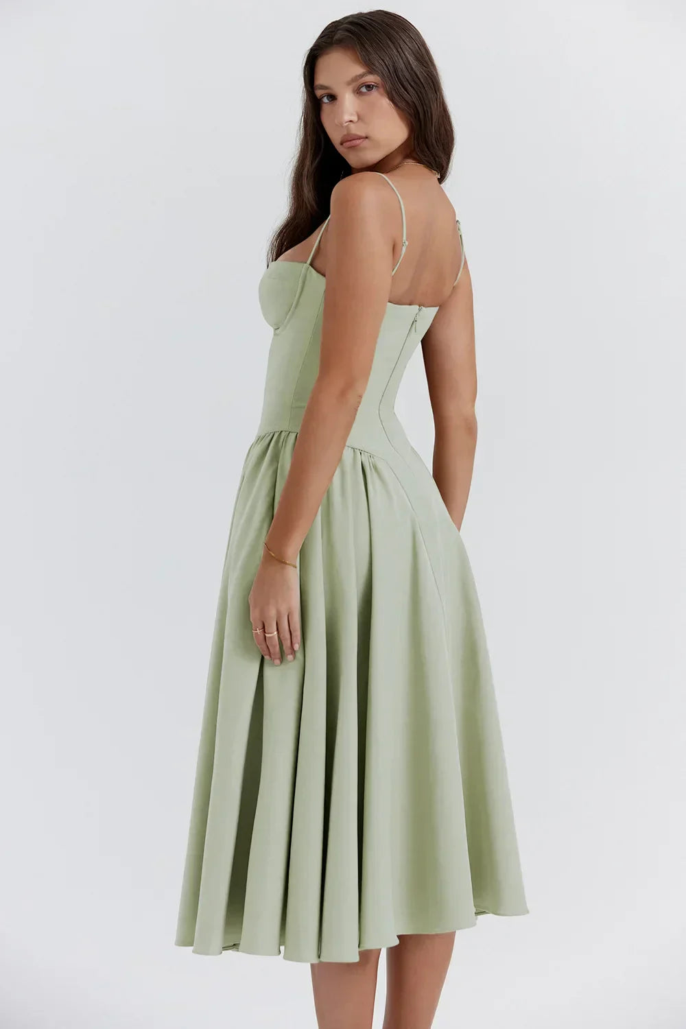 Elegante armloses midi jurk ontworpen voor dames