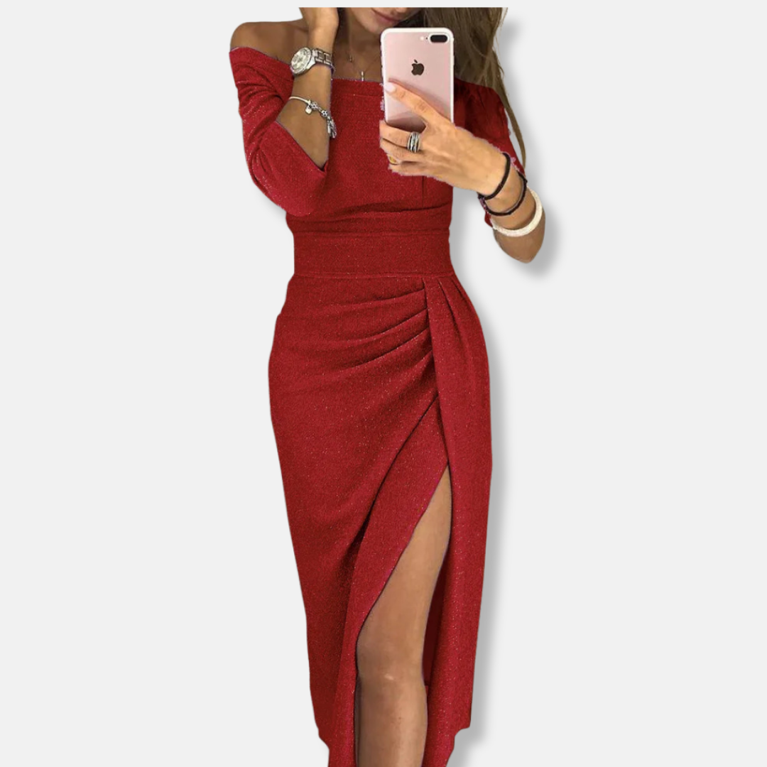 Elegant Glamour Dress – With Slit and Stylish Pleats