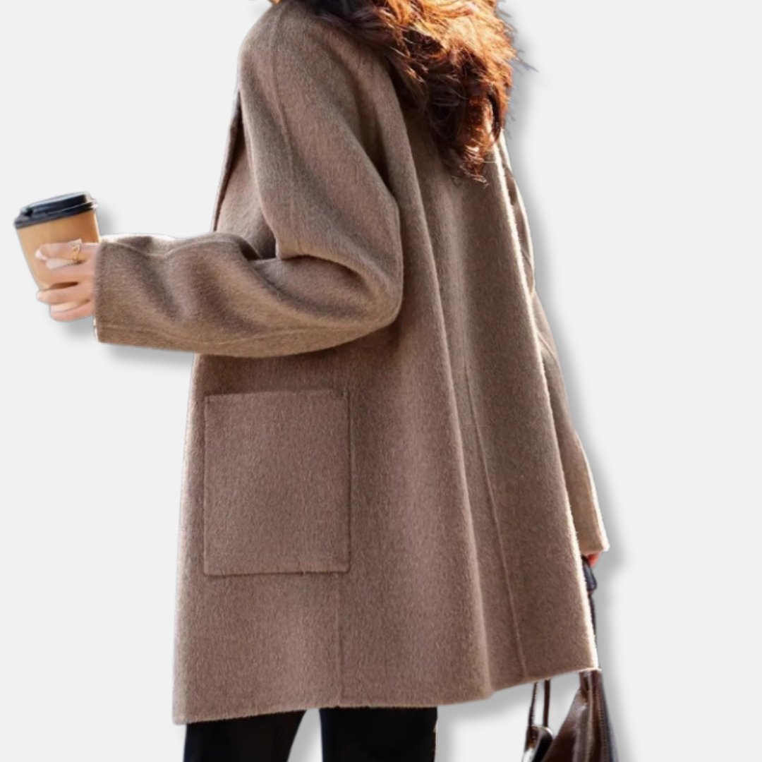 Ladies Coat – Wool Mix – Relaxed Fit – Double-breasted – Patch Pockets – Mid-length