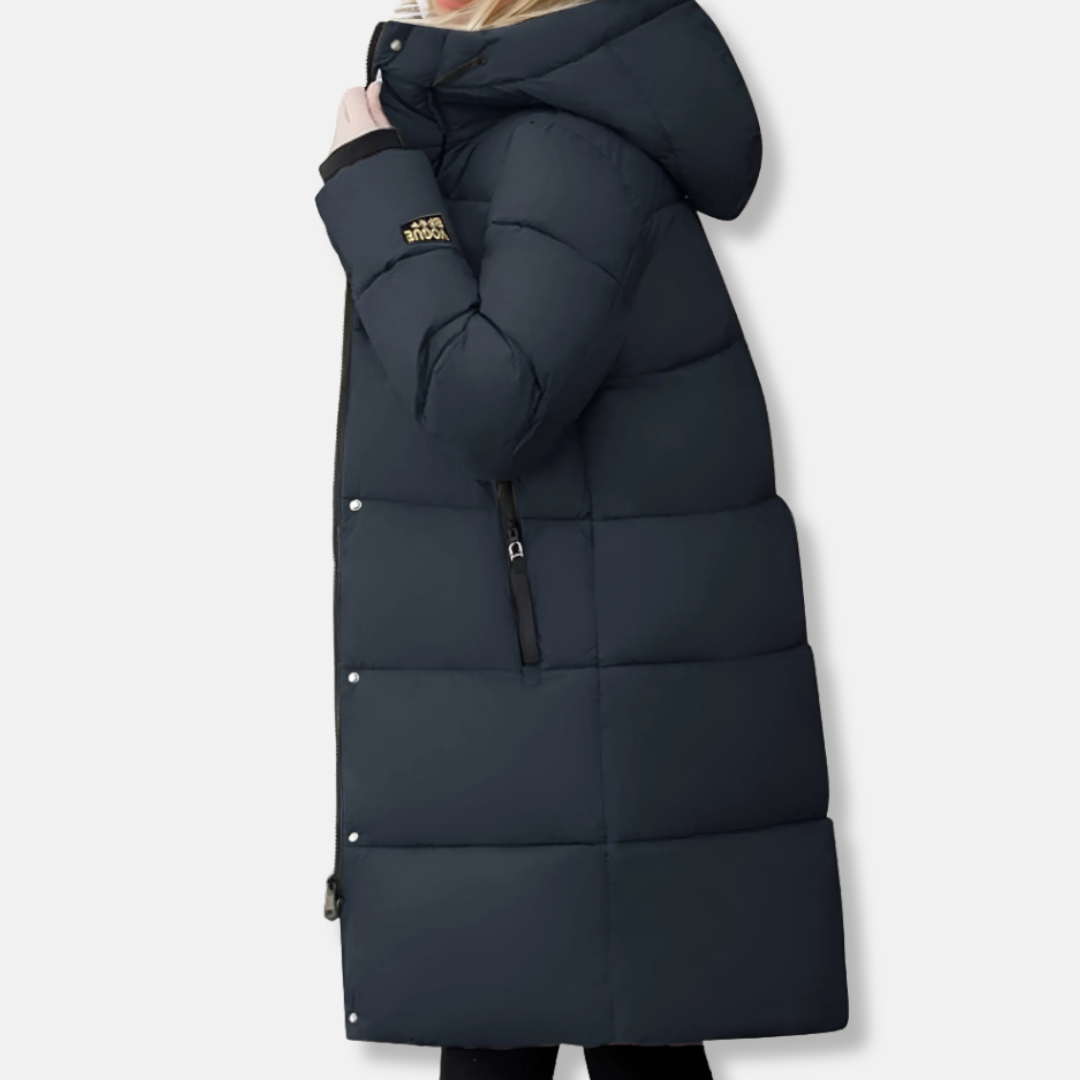 Women's Long Puffer Jacket – Oversized Fit – Quilted – Hood – Windproof