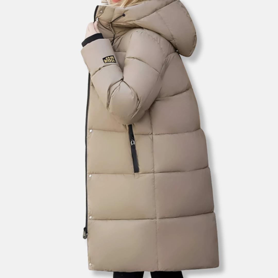 Women's Long Puffer Jacket – Oversized Fit – Quilted – Hood – Windproof