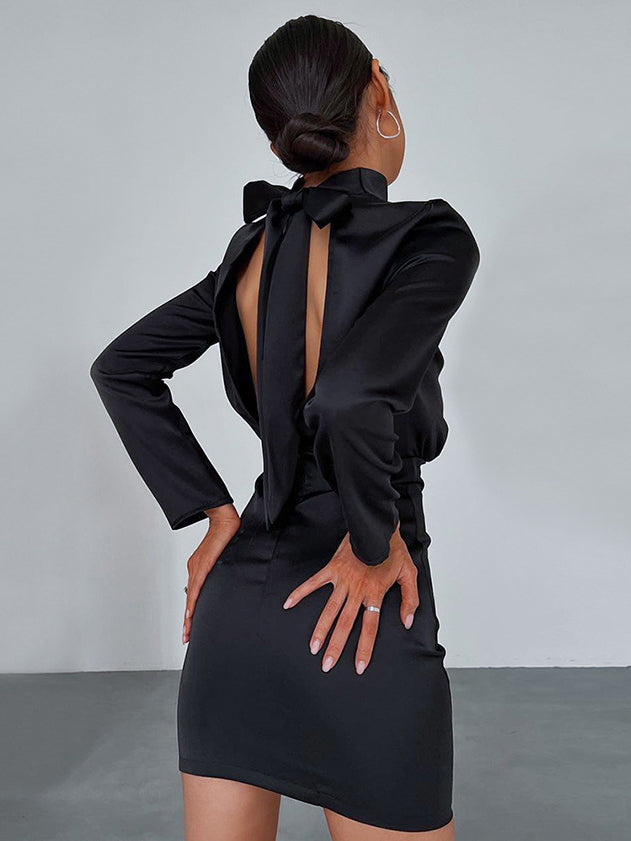 Liora Satijnen Korte Jurk met Mock Neck
