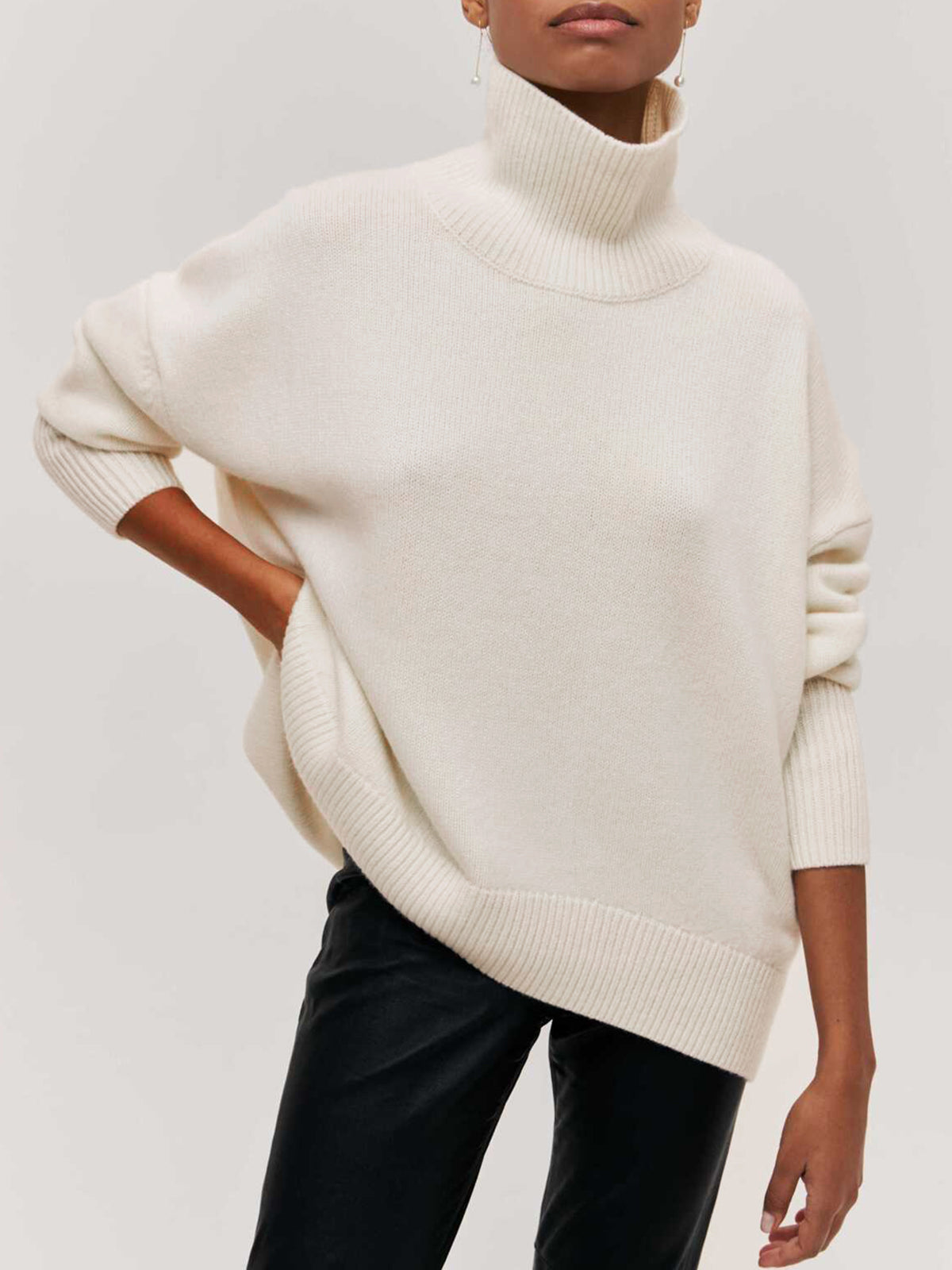 Amelia Oversized Ribbed Turtleneck | Comfortable Sweater