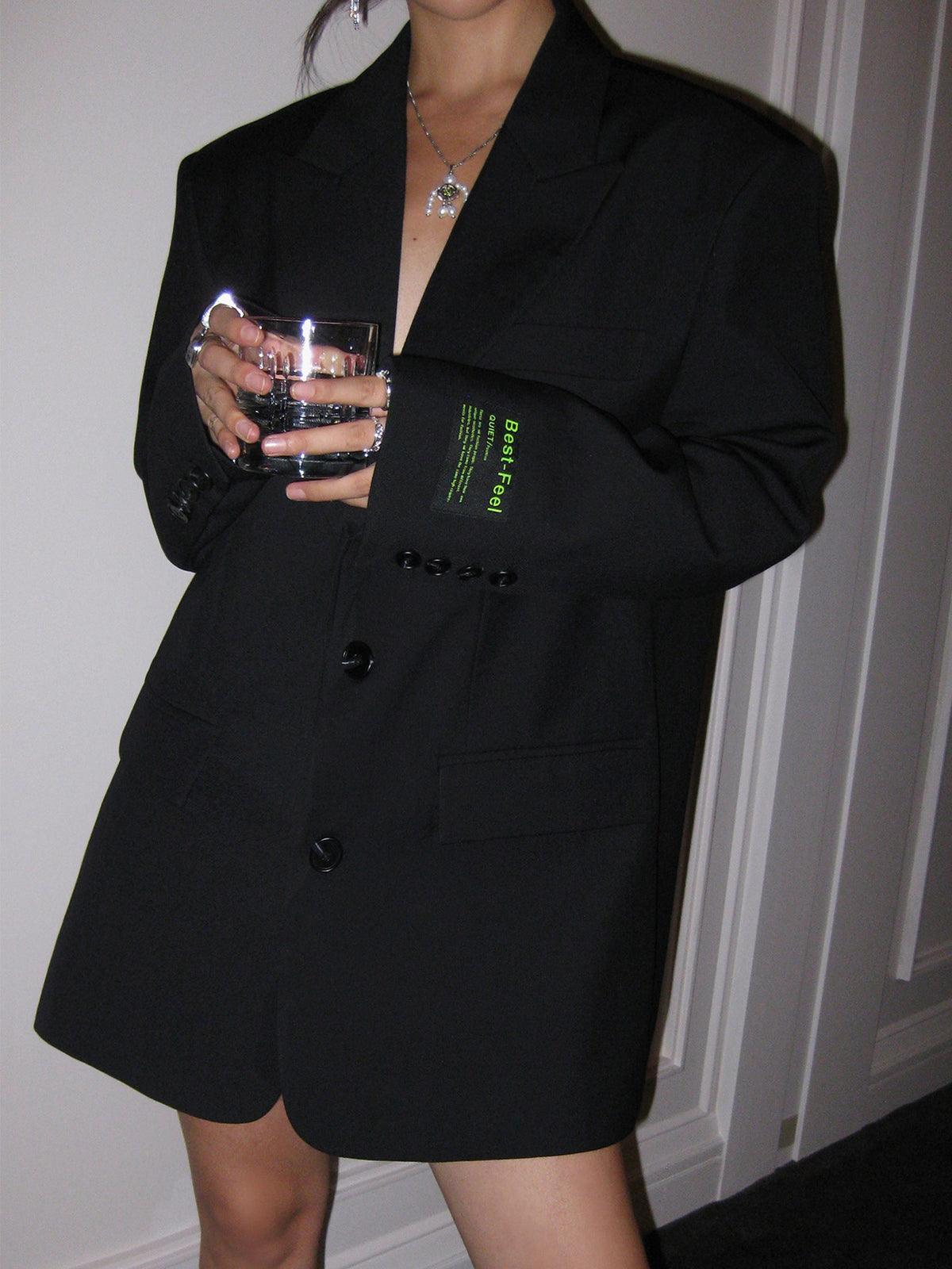 SOPHIA – Oversized Klassieke Blazer met Revers, Knopen en Praktische Zakken