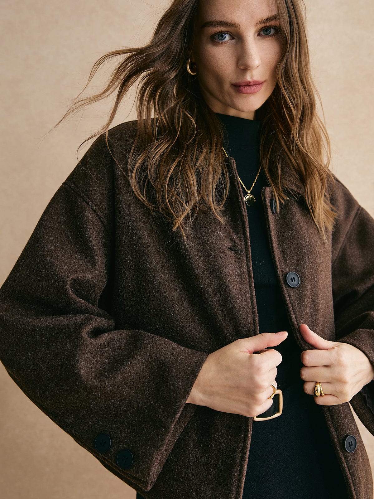 Saar Boxy Coat | Relaxed Fit Hip-Length Coat