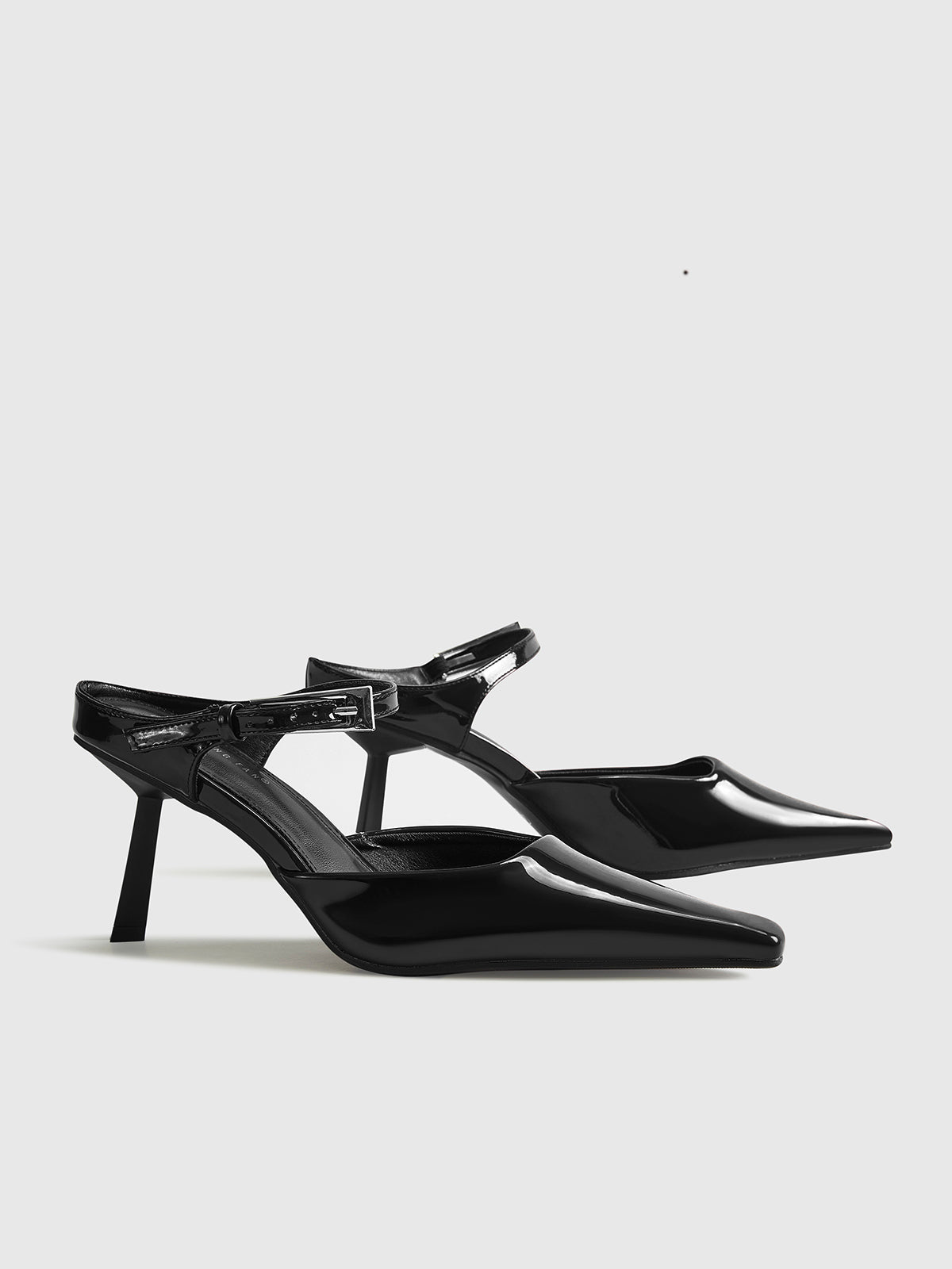 Puntige Slingback Hakken