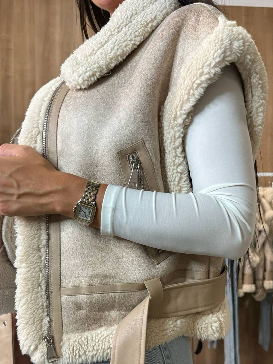 Dames Bodywarmer – Imitatiebont Afwerking – Getailleerd Model – Met Riemsluiting