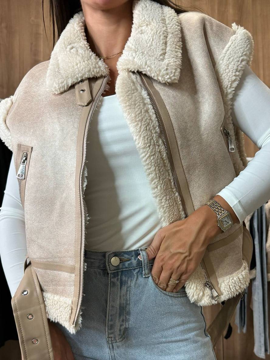 Dames Bodywarmer – Imitatiebont Afwerking – Getailleerd Model – Met Riemsluiting