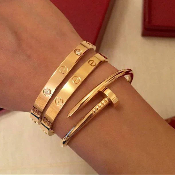 Stoere Goudkleurige Nail Armband voor Heren