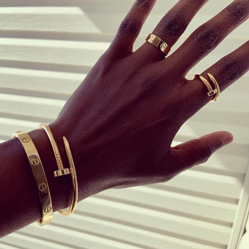 Stoere Goudkleurige Nail Armband voor Heren