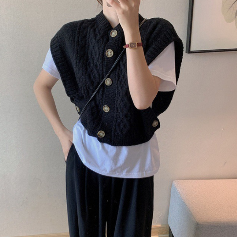 Dames Trui Vest – Kabelbreisel – V-hals Ribkraag – Relaxed Fit – Mouwloos met Knopen