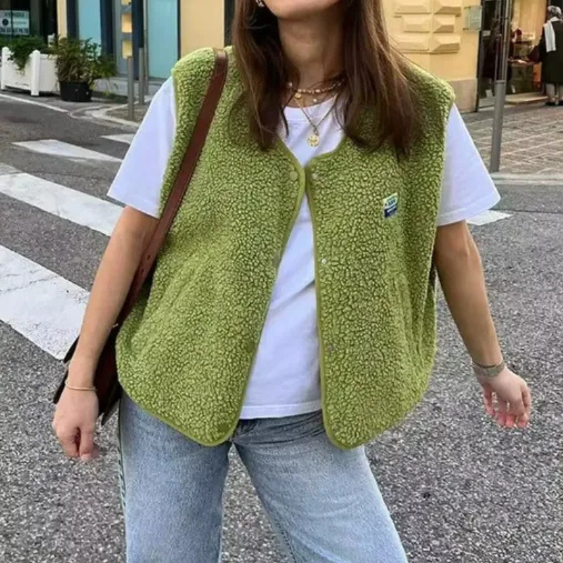 Dames Gilet – Bouclé Textuur – Relaxed Fit – Mouwloos – Knoopsluiting – Casual Look