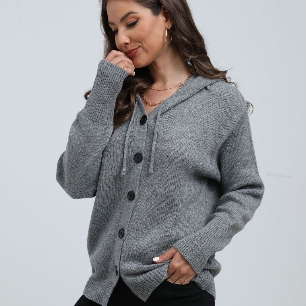 Dames Vest met Capuchon – Gebreid – Relaxte Pasvorm – Knoopsluiting – Ribboorden