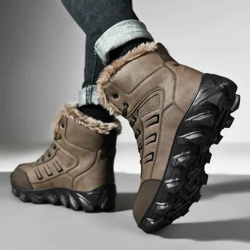 Men's High Boots – Faux Fur Lining – Rubber Sole – Lace-up Closure – Sturdy Fit
