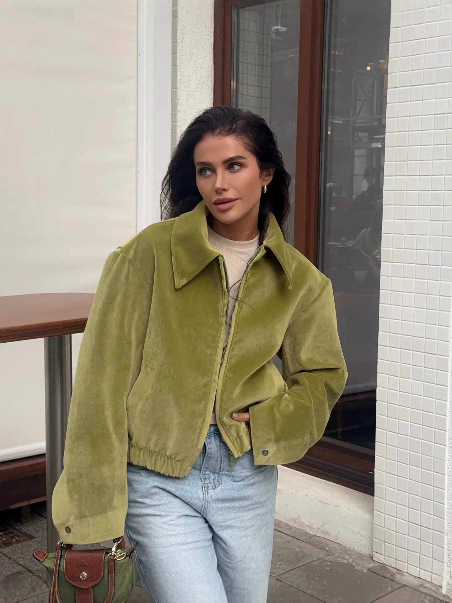 Dames Jas – Oversized Pasvorm – Blouson Zoom – Rits – Reverskraag – Zachte Textuur