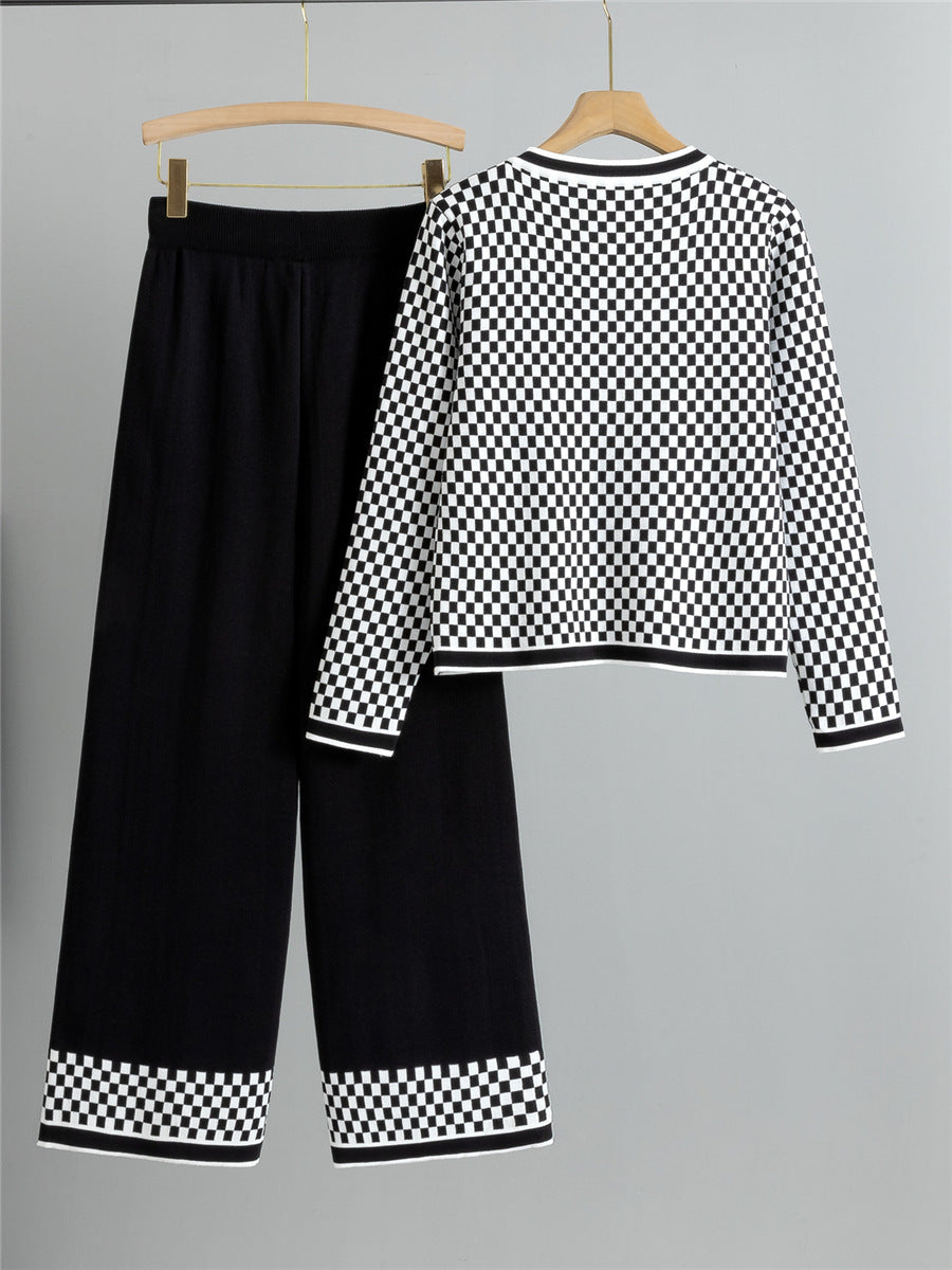 Ladies Two-Piece Suit – Knitted Cardigan with Round Neck – High-Waisted Wide-Leg Pants