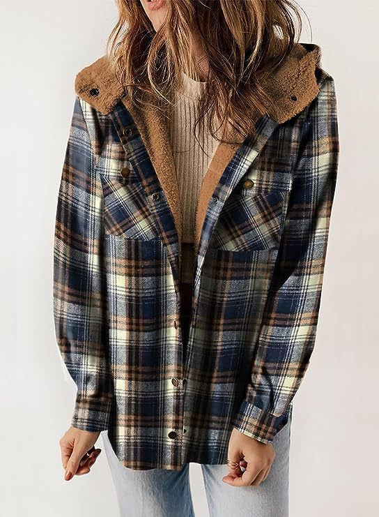 Dames Wool Jas – Relaxed Fit – Geruit – Knoopsluiting – Gevoerd met Capuchon