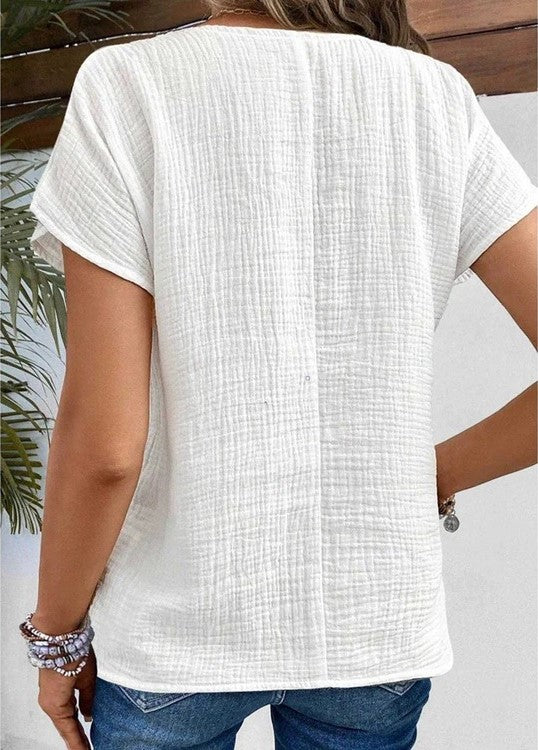 Chique Zomerblouse met Knoopsluiting en Korte Mouwen voor dames