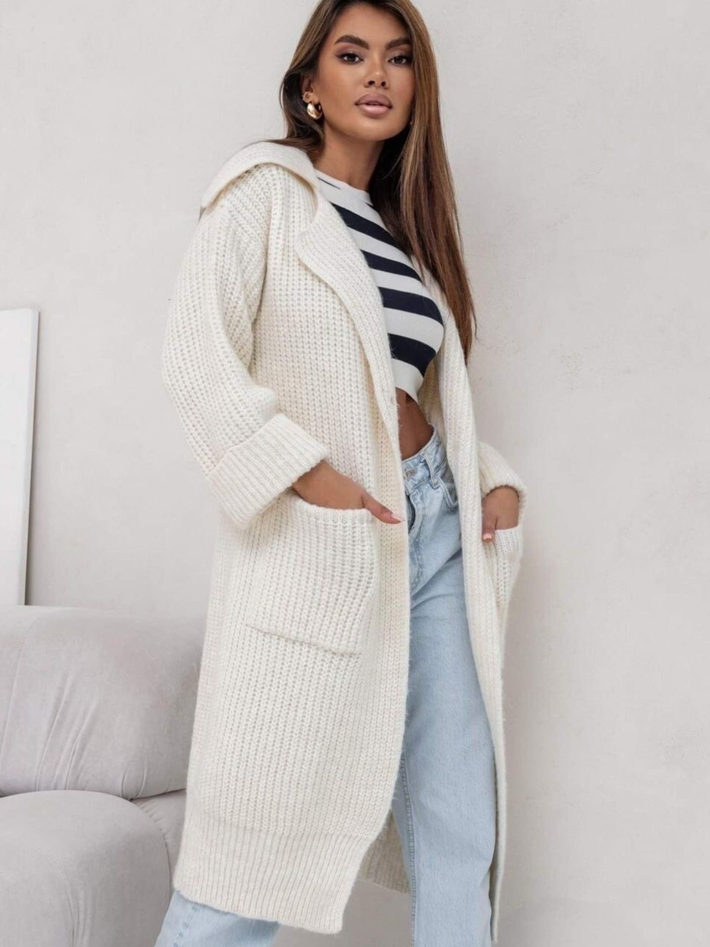 Dames lange gebreide jas – Oversized pasvorm – Wol – Met capuchon en zakken