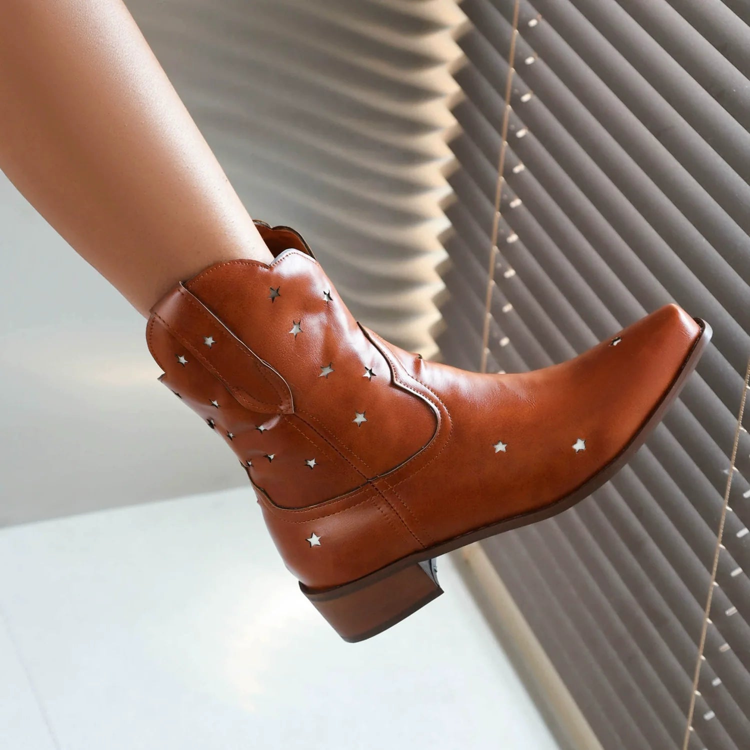 Women's Ankle Boots – Smooth Leather – Pointed Toe – Low Heel – Star Studs – Western Style