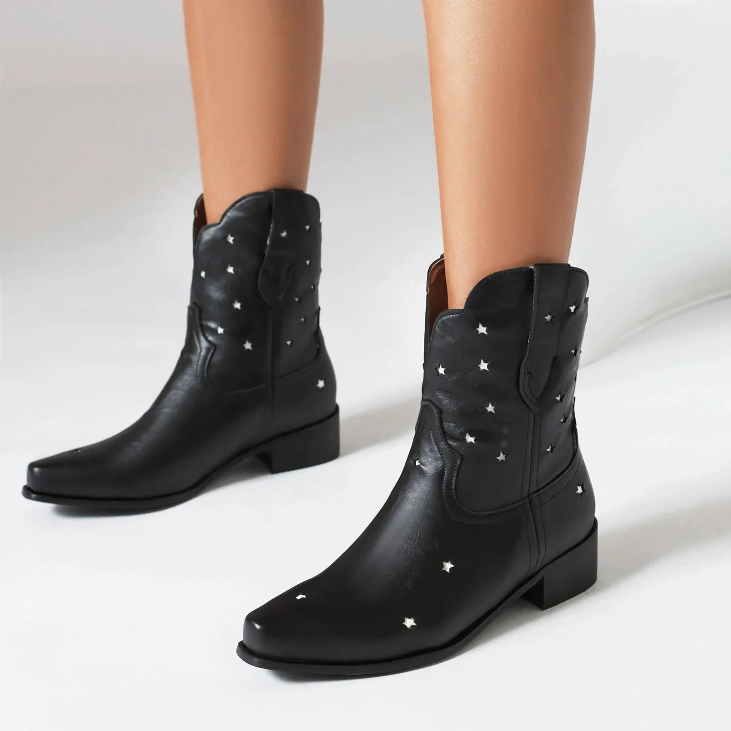 Women's Ankle Boots – Smooth Leather – Pointed Toe – Low Heel – Star Studs – Western Style