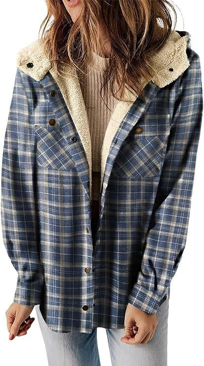 Dames Wool Jas – Relaxed Fit – Geruit – Knoopsluiting – Gevoerd met Capuchon