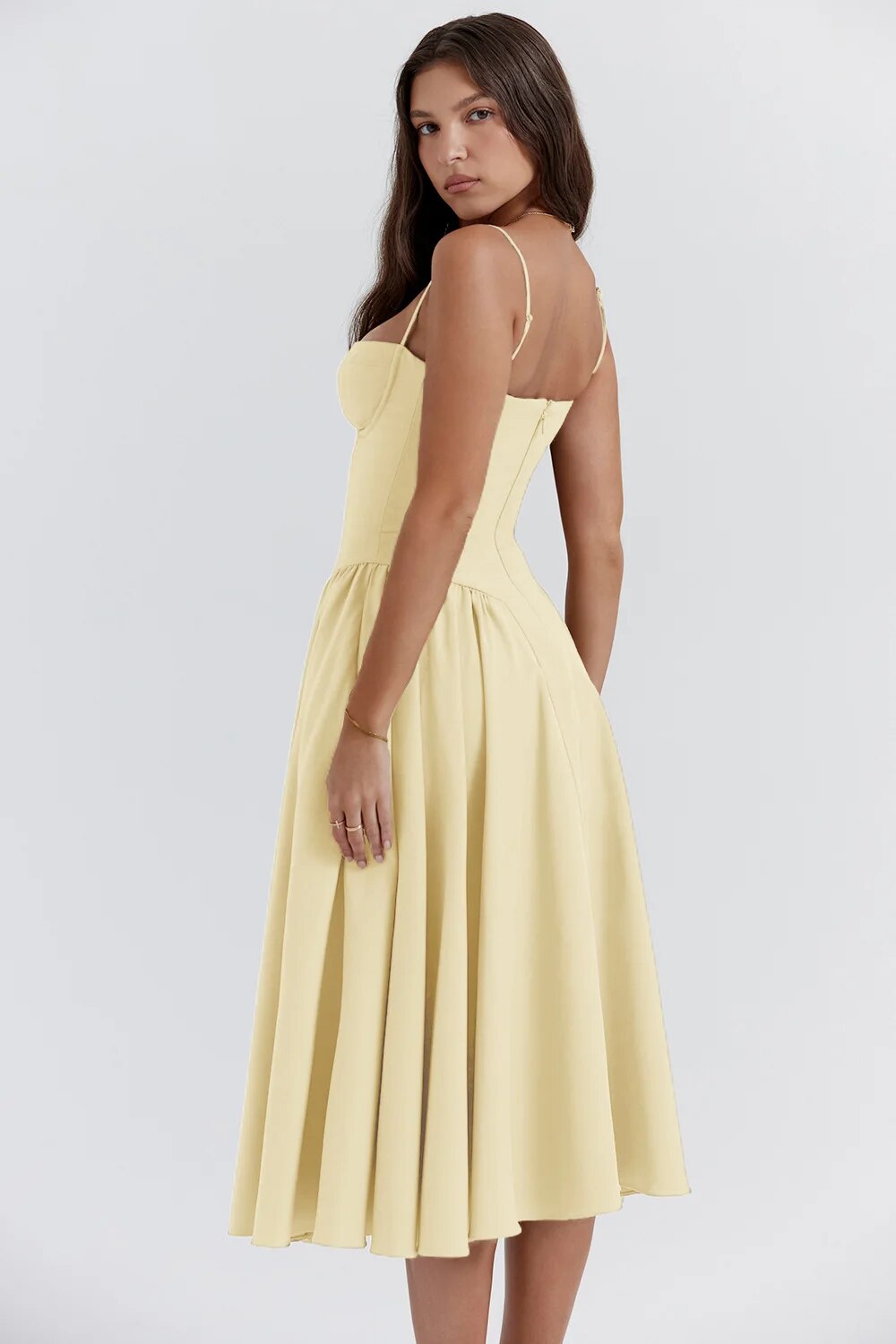 Elegante armloses midi jurk ontworpen voor dames