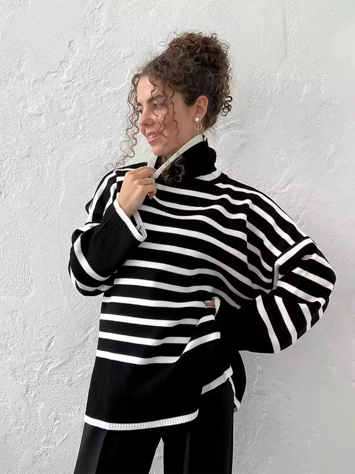 Dames trui – Oversized pasvorm – Wolmix gebreid – Coltrui met ribboorden – Gestreept