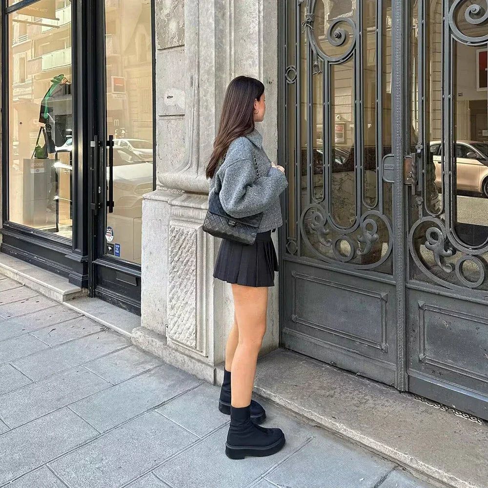 Saar Cropped Jacket | Jacket with Zipper