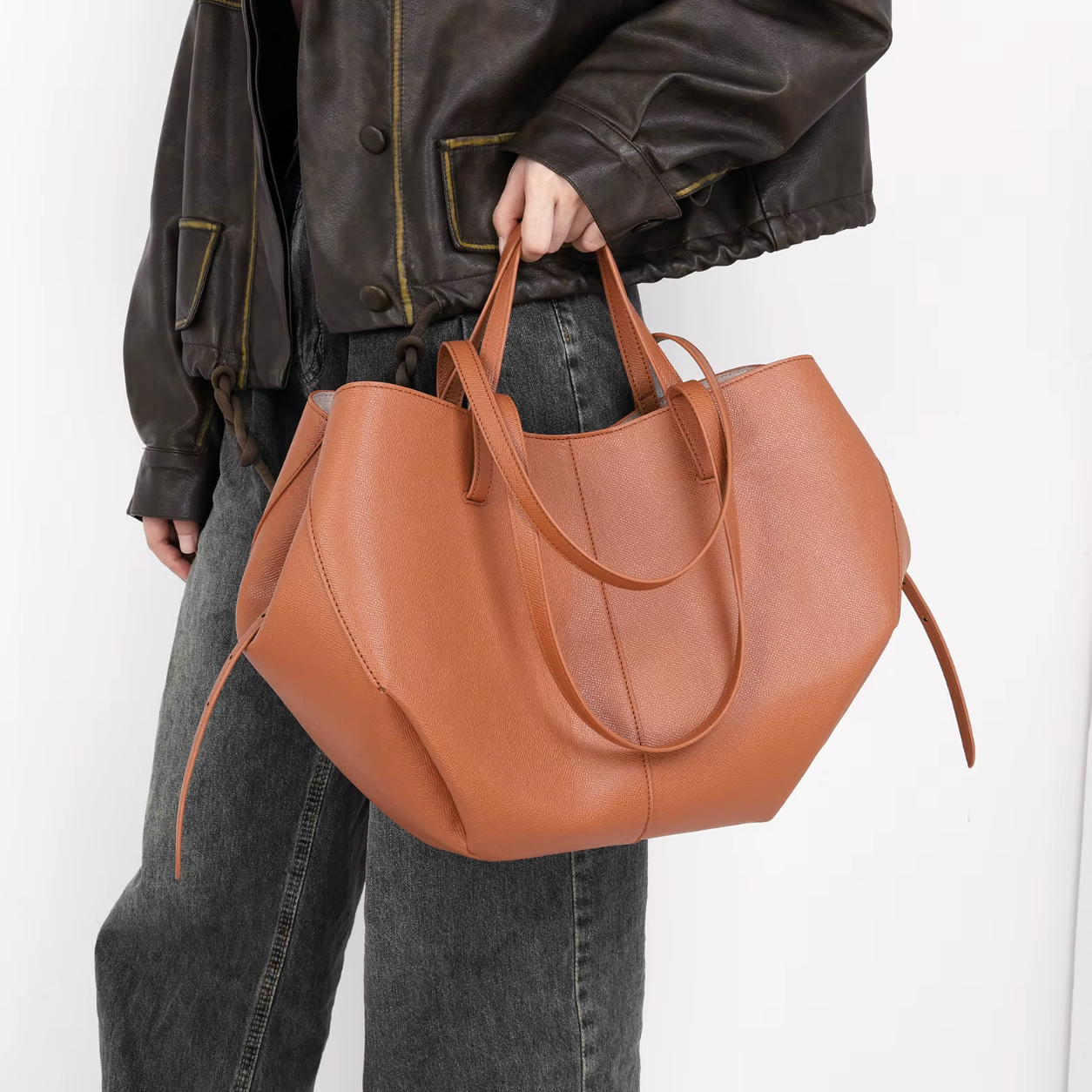 Stijlvolle Ruime Leren Shopper voor Dames